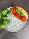 Panino con polpette vegetali al pomodoro